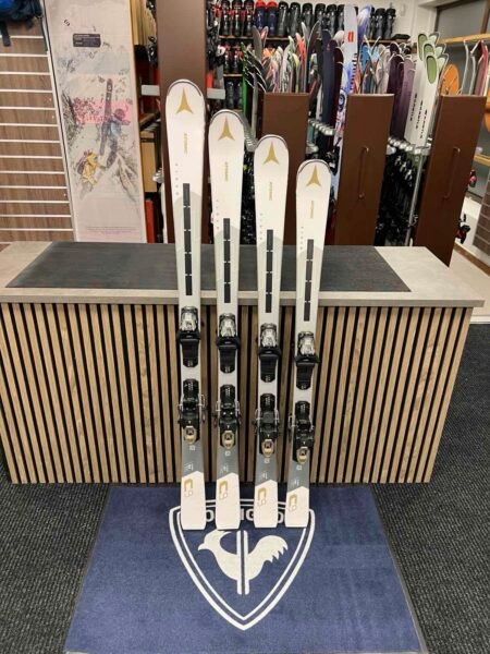 Atomic Cloud C9 Revoshock Light 2024/2025 – Demoskidor